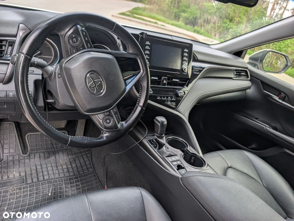 Toyota Camry 2.5 Hybrid Comfort CVT - 10
