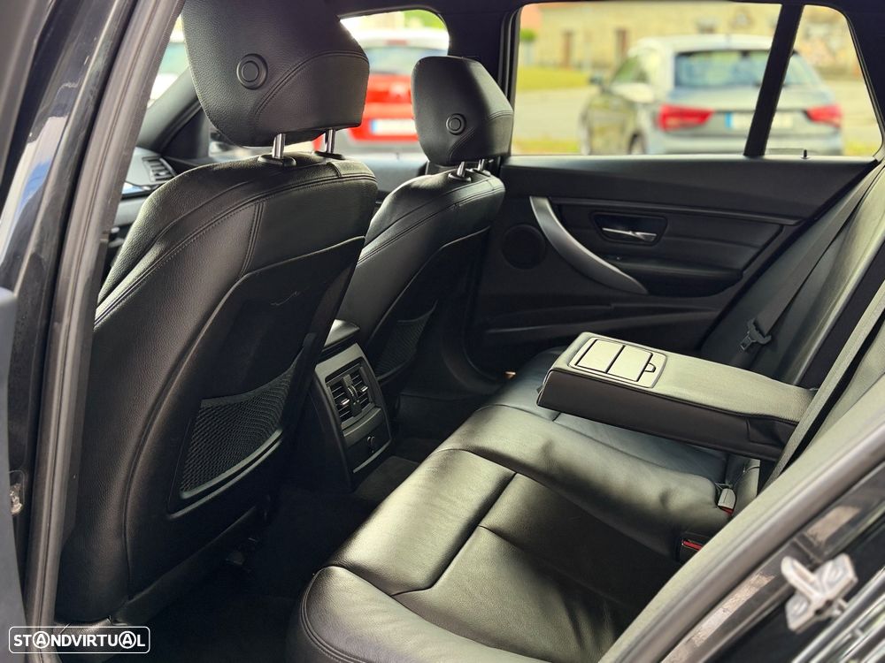 BMW 320 d Aut. M Sport - 16