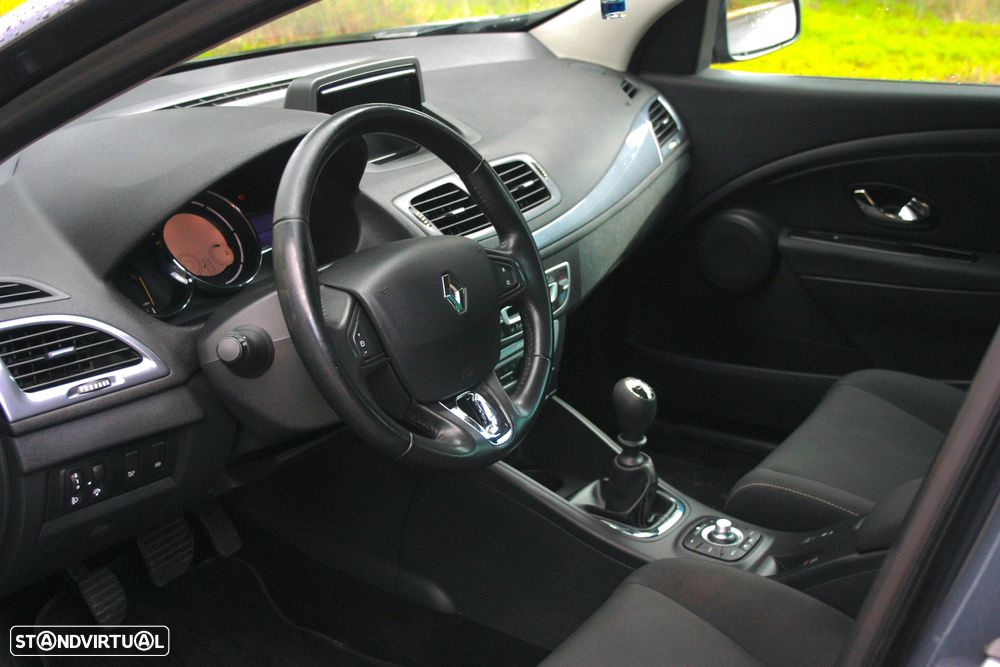 Renault Mégane Sport Tourer 1.5 dCi Limited - 12