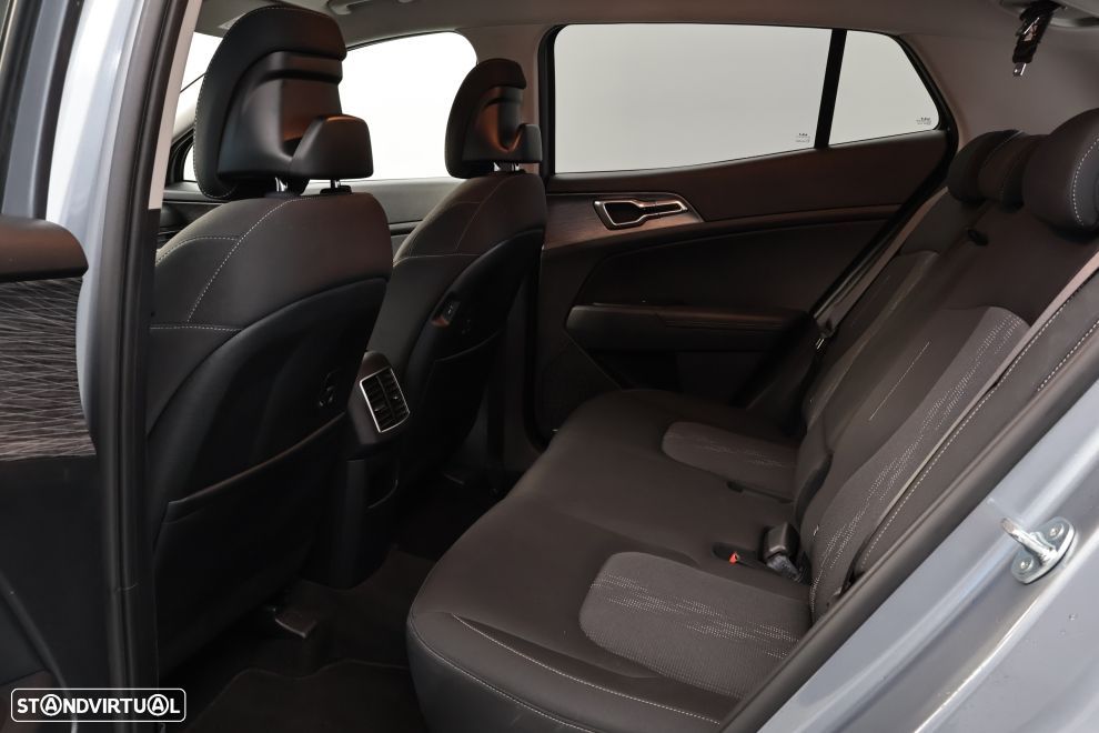 Kia Sportage 1.6 T-GDI Drive - 23