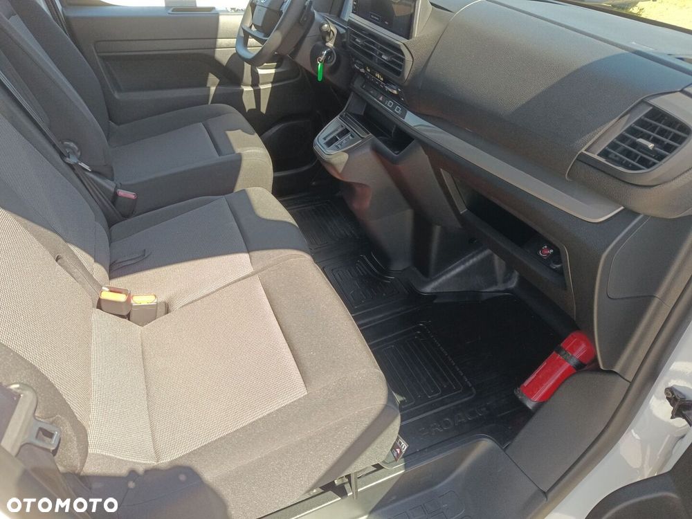 Toyota PROACE - 10