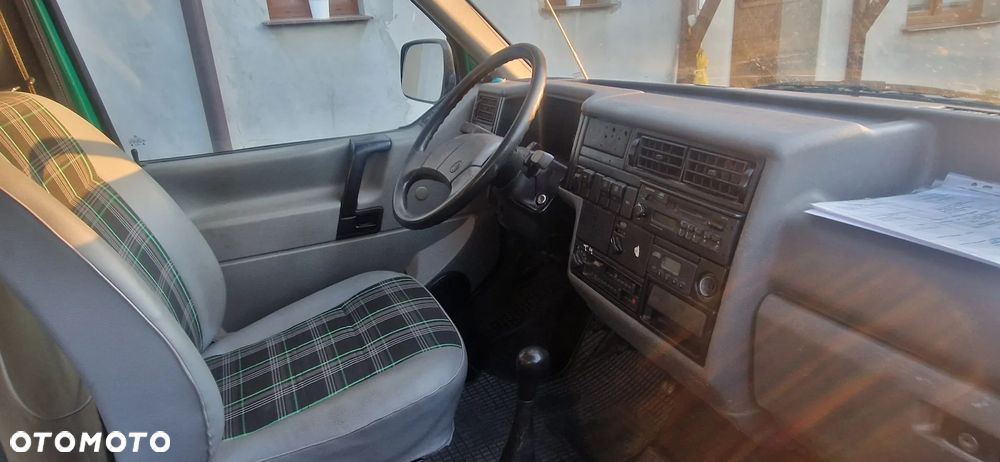 Volkswagen Transporter Standard - 6