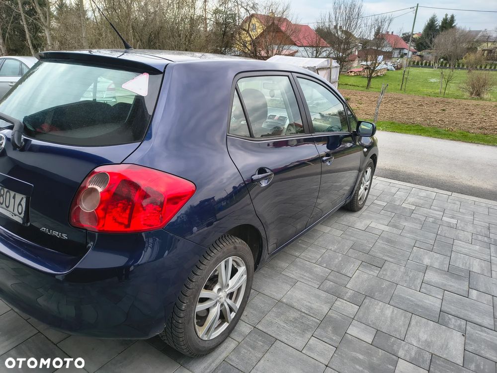 Toyota Auris 2.0 D-4D Prestige - 6