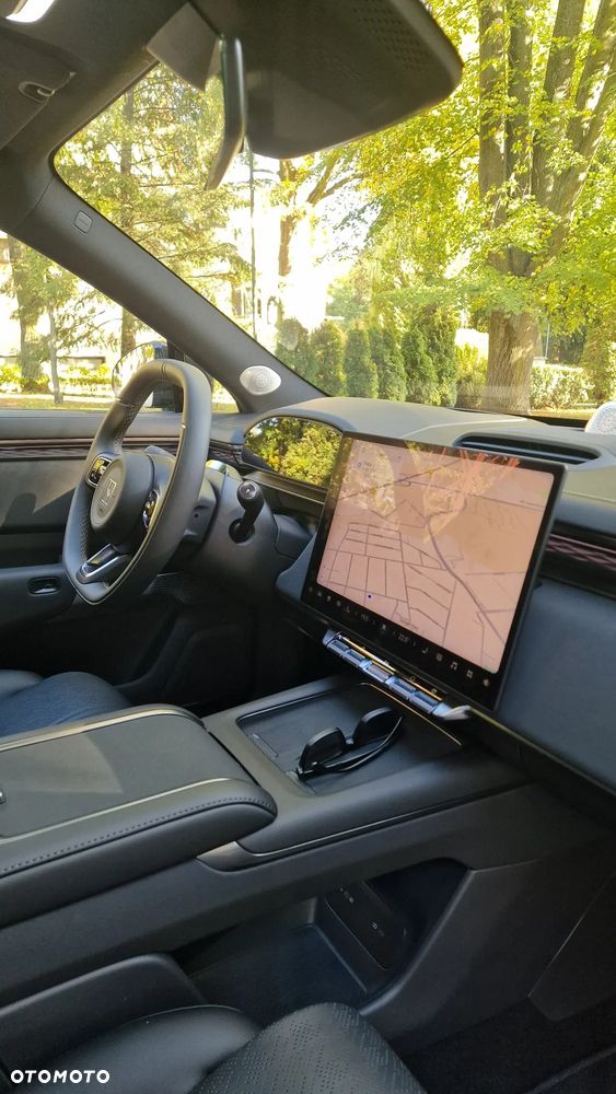 ZEEKR 7X AWD Privilege - 16