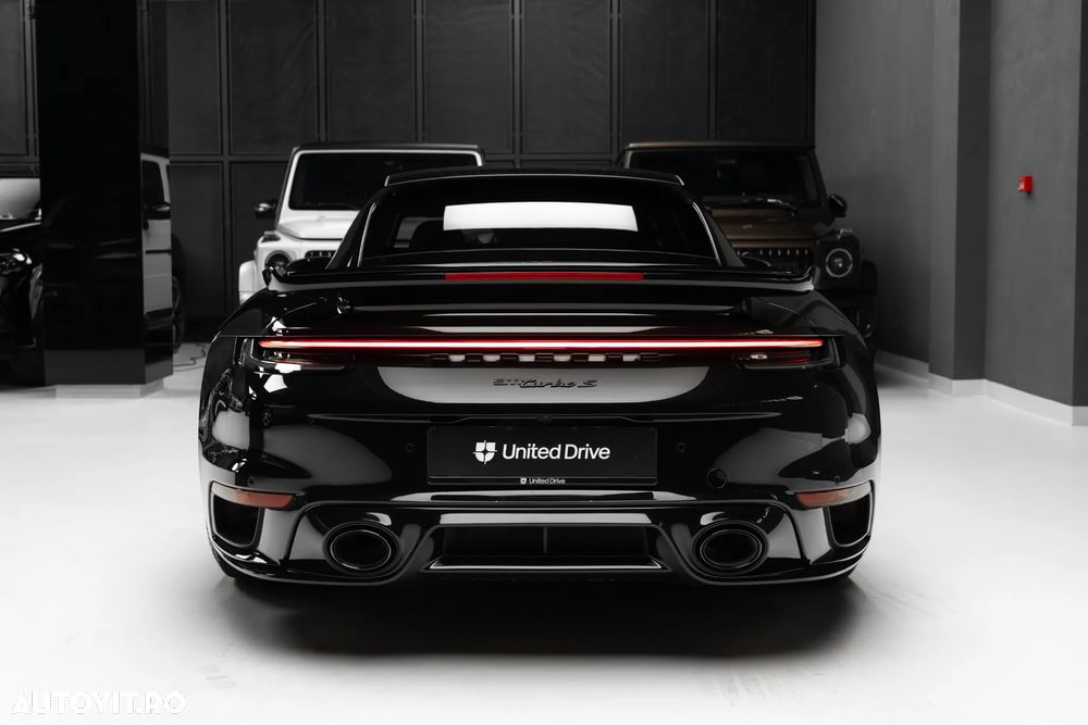 Porsche 911 911Turbo S - 36