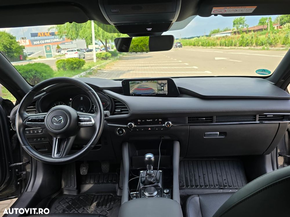 Mazda 3 SKYACTIV-G 2.0 M-Hybrid SELECTION - 9