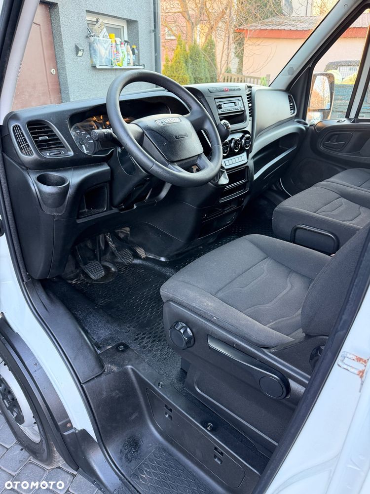 Iveco Daily - 33