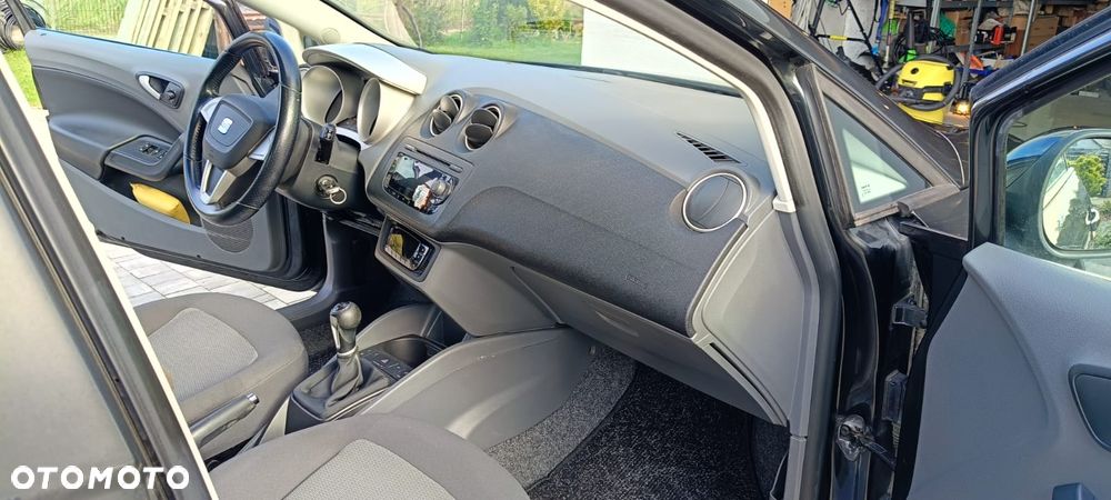 Seat Ibiza 1.6 TDI DPF Style - 10