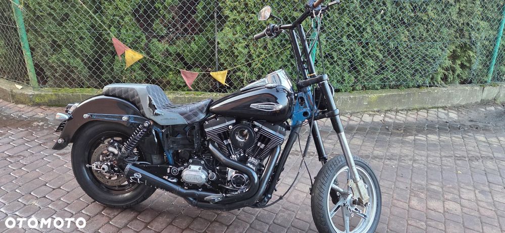 Harley-Davidson Dyna Street Bob - 2