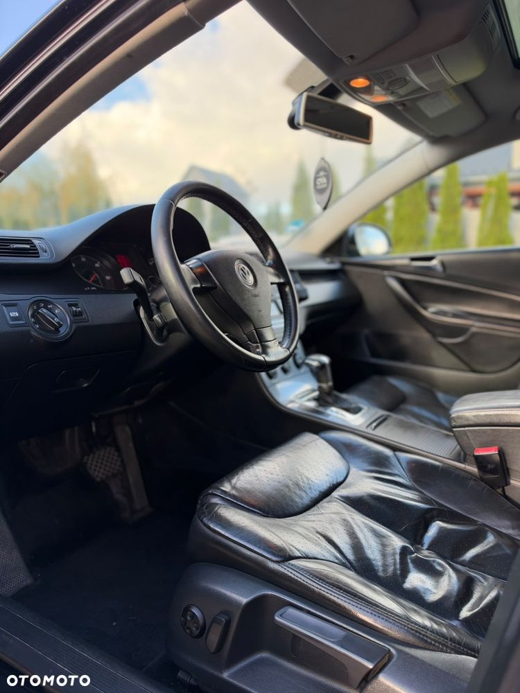 Volkswagen Passat - 21