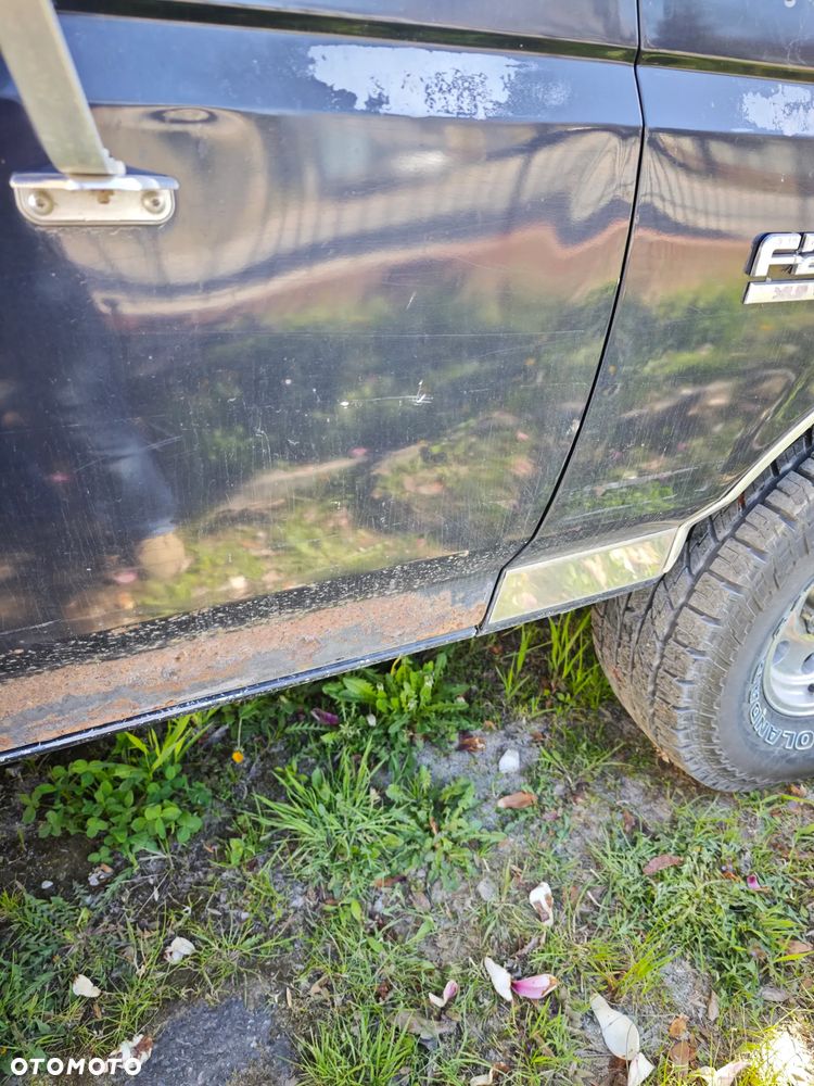 Ford F250 - 25