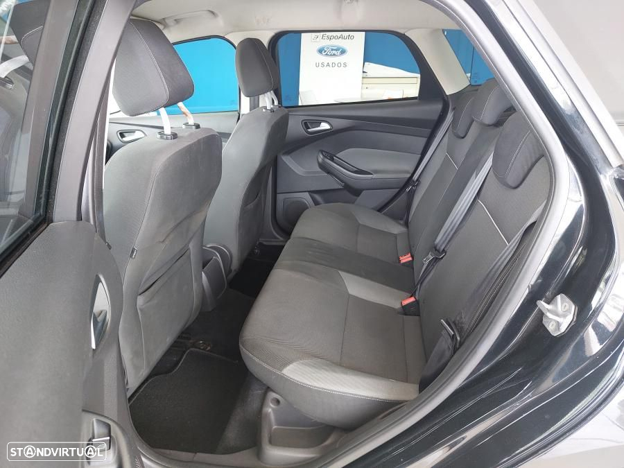 Ford Focus SW 1.6 TDCi Trend - 12