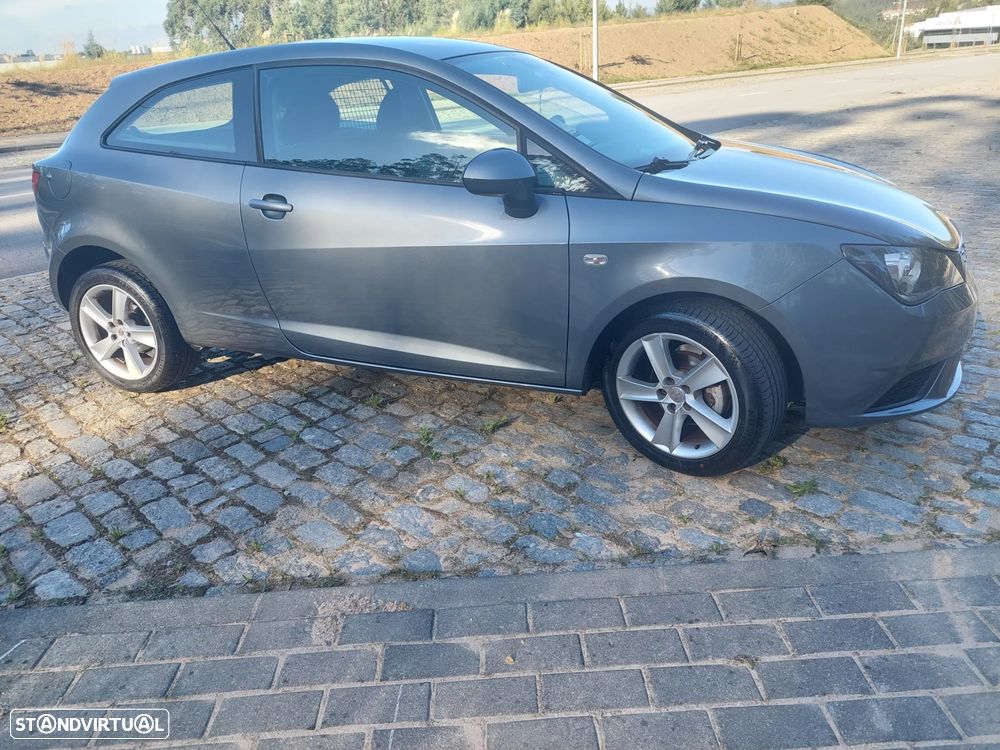 Usado SEAT 2013 8 300 EUR, 207 537 km