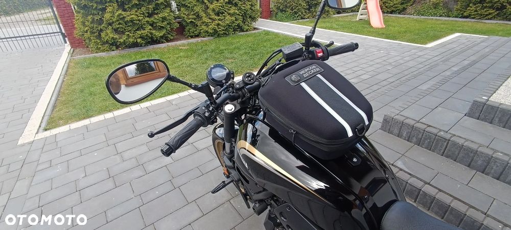 Yamaha XSR - 23