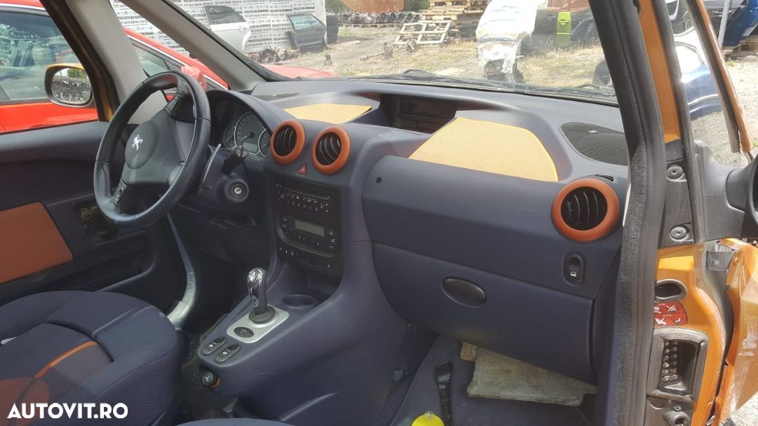 Plansa Bord Kit Airbag Peugeot 1007 Dezmembrez Peugeot 1007 - 1