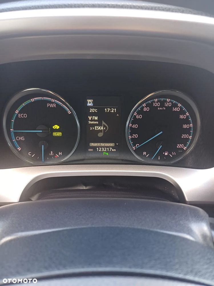 Toyota RAV4 - 16