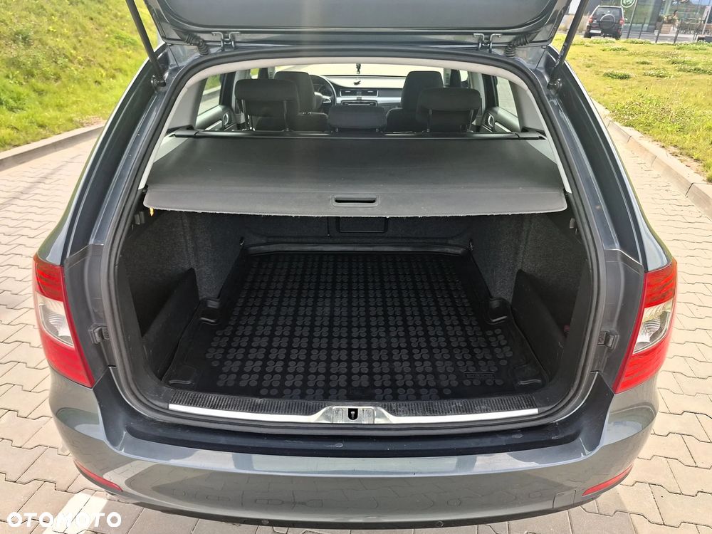 Skoda Superb 2.0 TDI 4x4 Elegance Outdoor DSG - 19