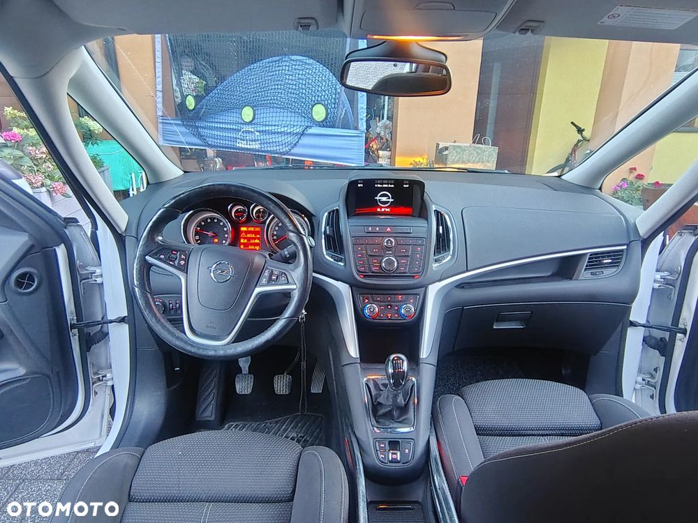 Opel Zafira - 3