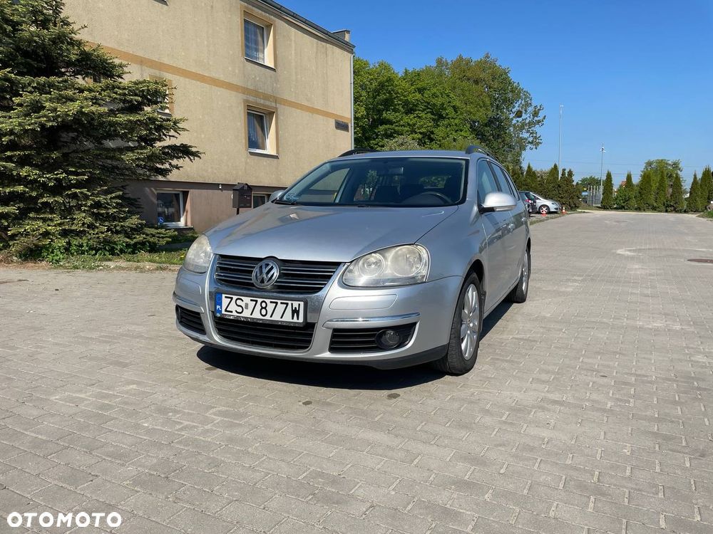 Volkswagen Golf 1.4 TSI Comfortline - 1