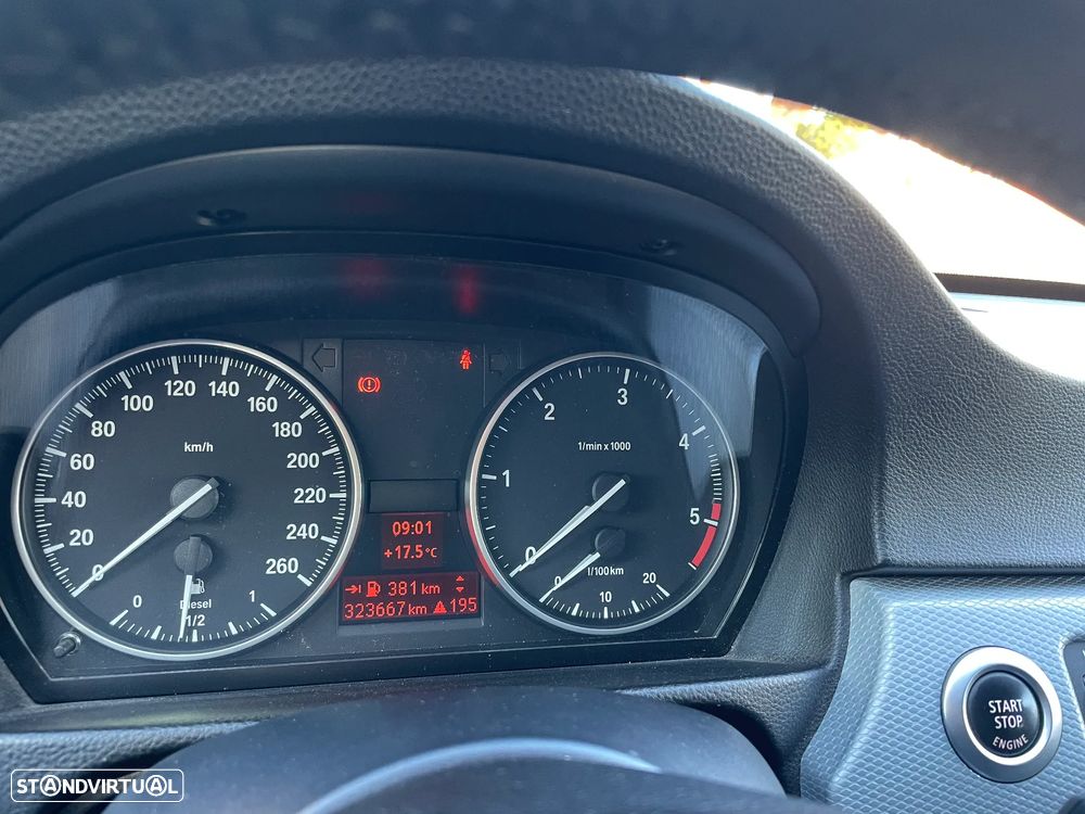 BMW 320 d Touring Sport - 10