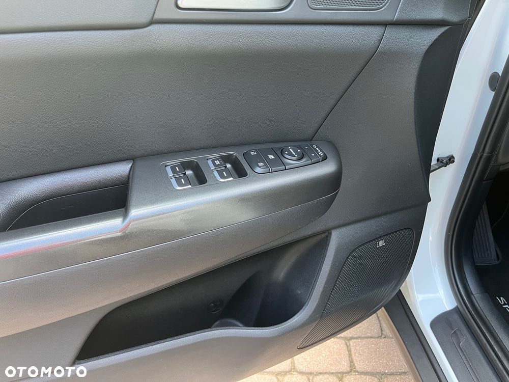 Kia Sportage 1.6 T-GDI AWD DCT SPIRIT - 13