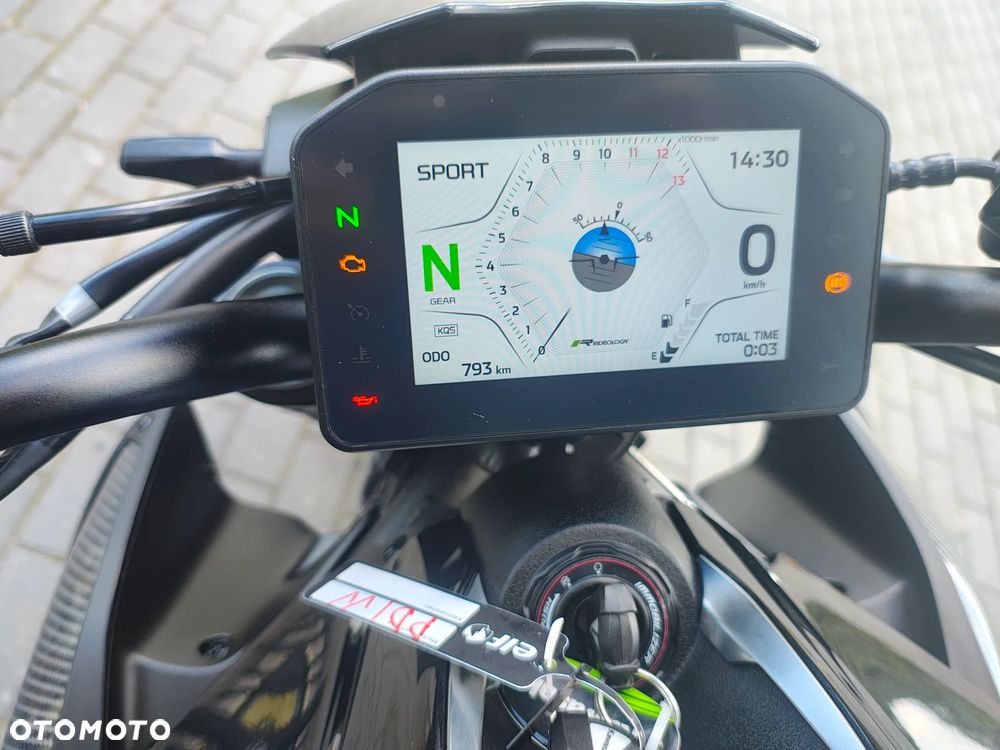 Kawasaki Z 900 - 17