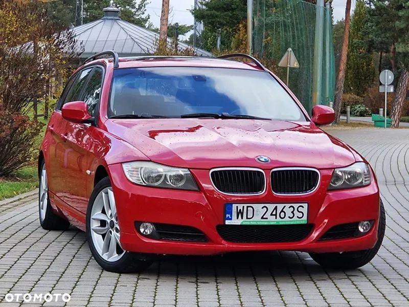 BMW Seria 3 320i Touring - 4