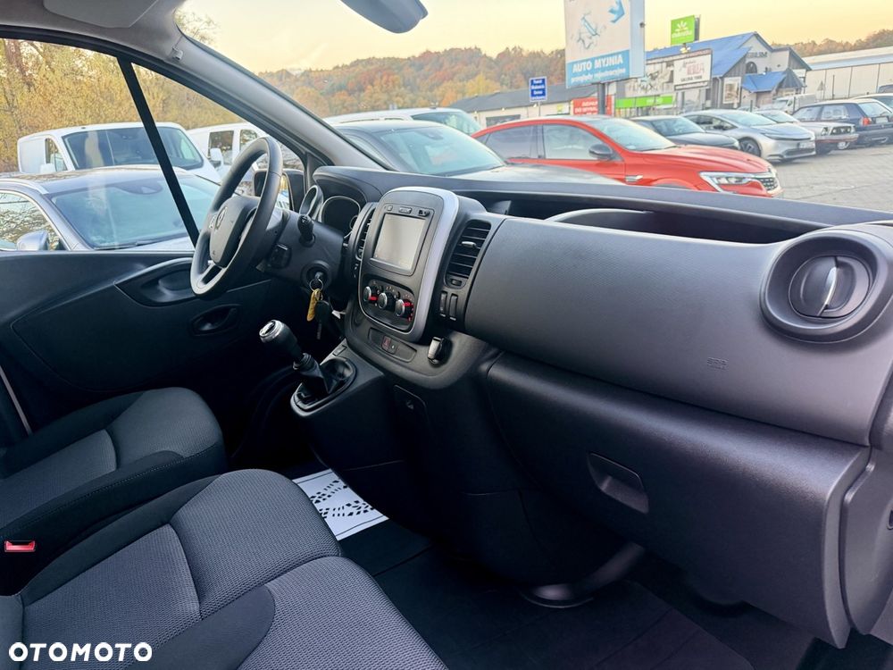 Renault Trafic L2H1 2.0d 145KM - 21