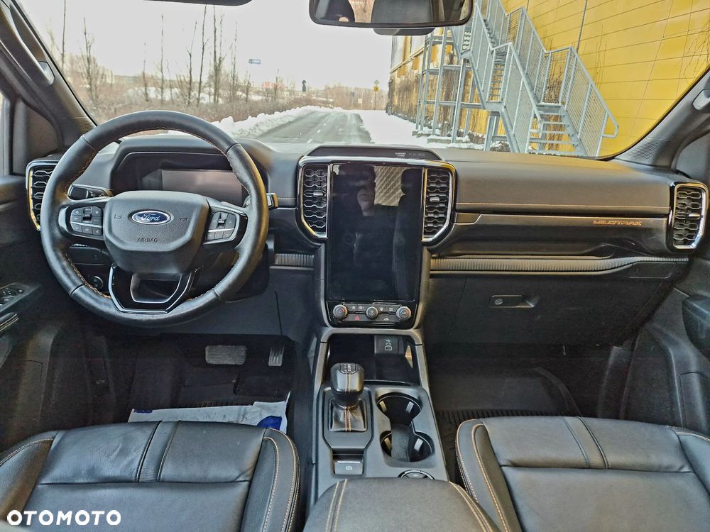 Ford Ranger 2.0 EcoBlue Bi-Turbo 4x4 DC Wildtrak - 17
