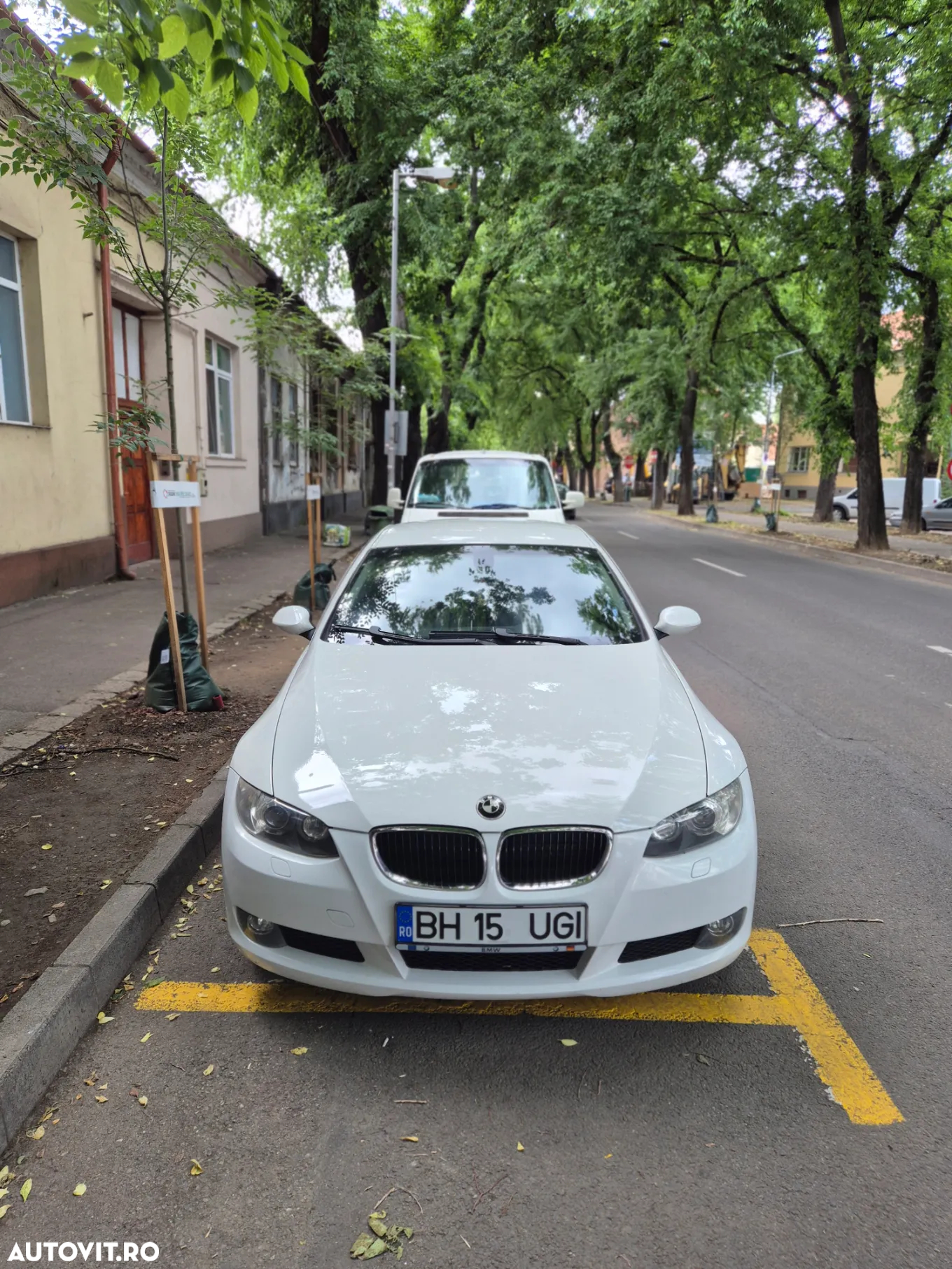 BMW Seria 3 320d Coupe Aut. - 2