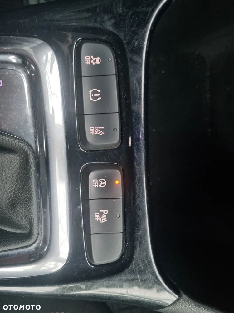 Opel Crossland X 1.2 T GPF Elite S&S - 32