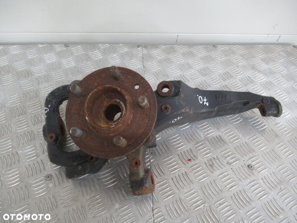 PIASTA ZWROTNICA PRZÓD PRZEDNIA PRAWA LAND ROVER DISCOVERY  IV 4 2009-