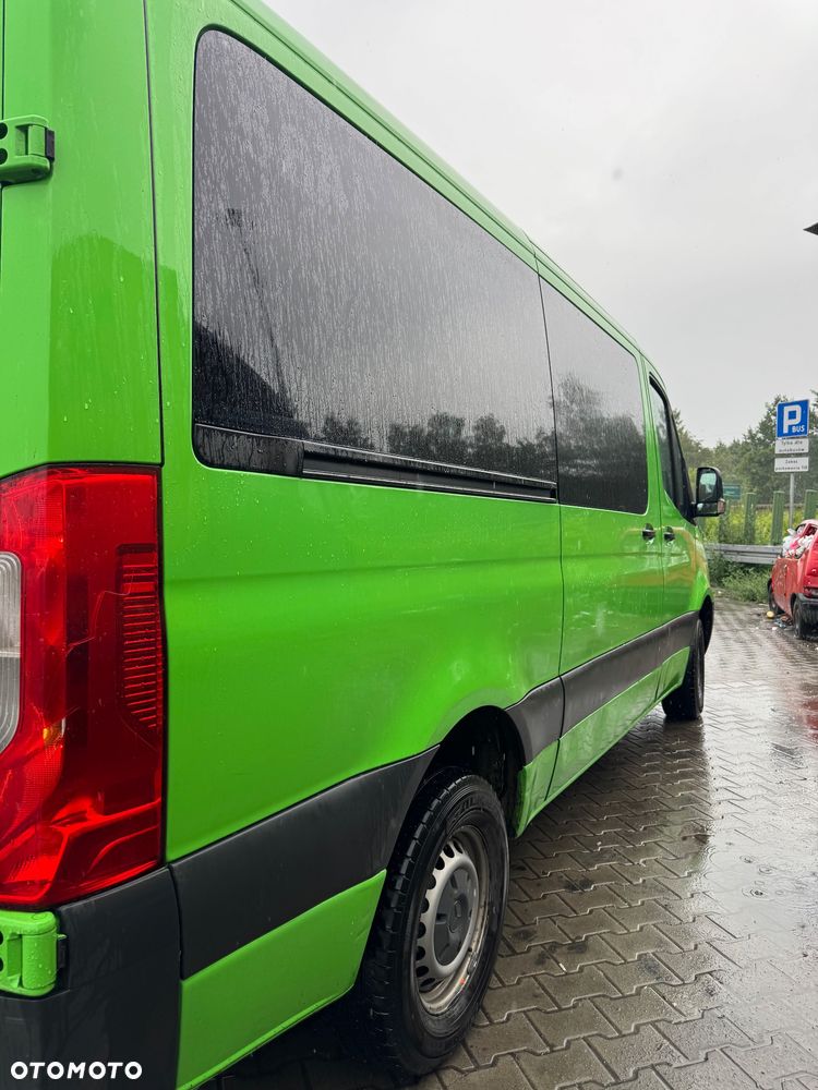 Mercedes-Benz Sprinter - 3