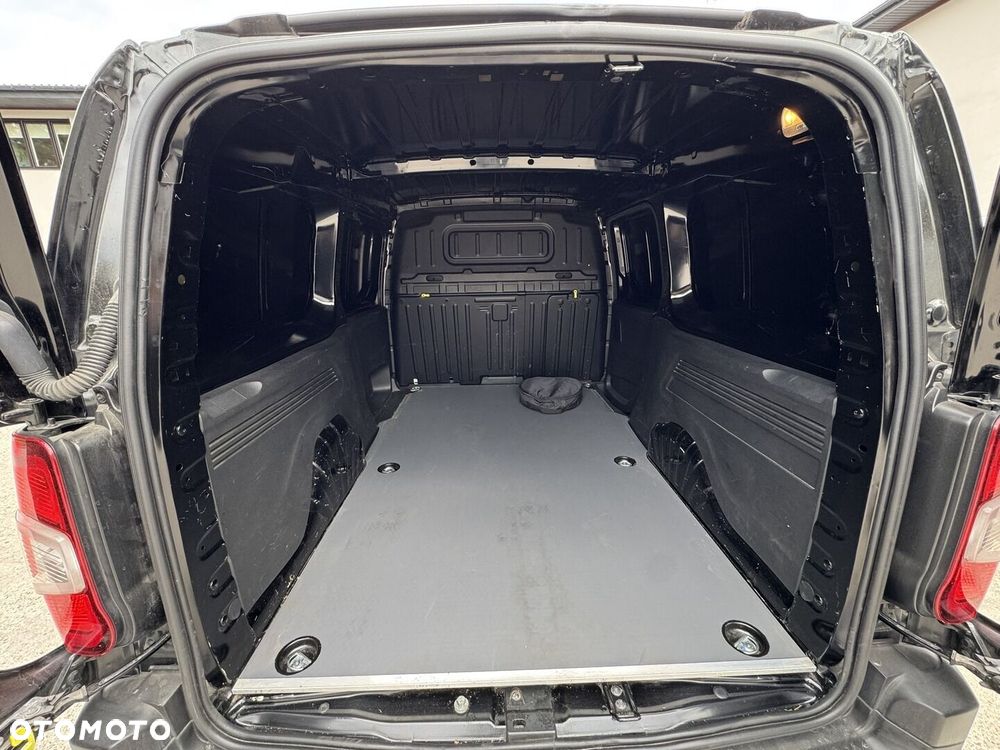 Toyota Proace City - 11