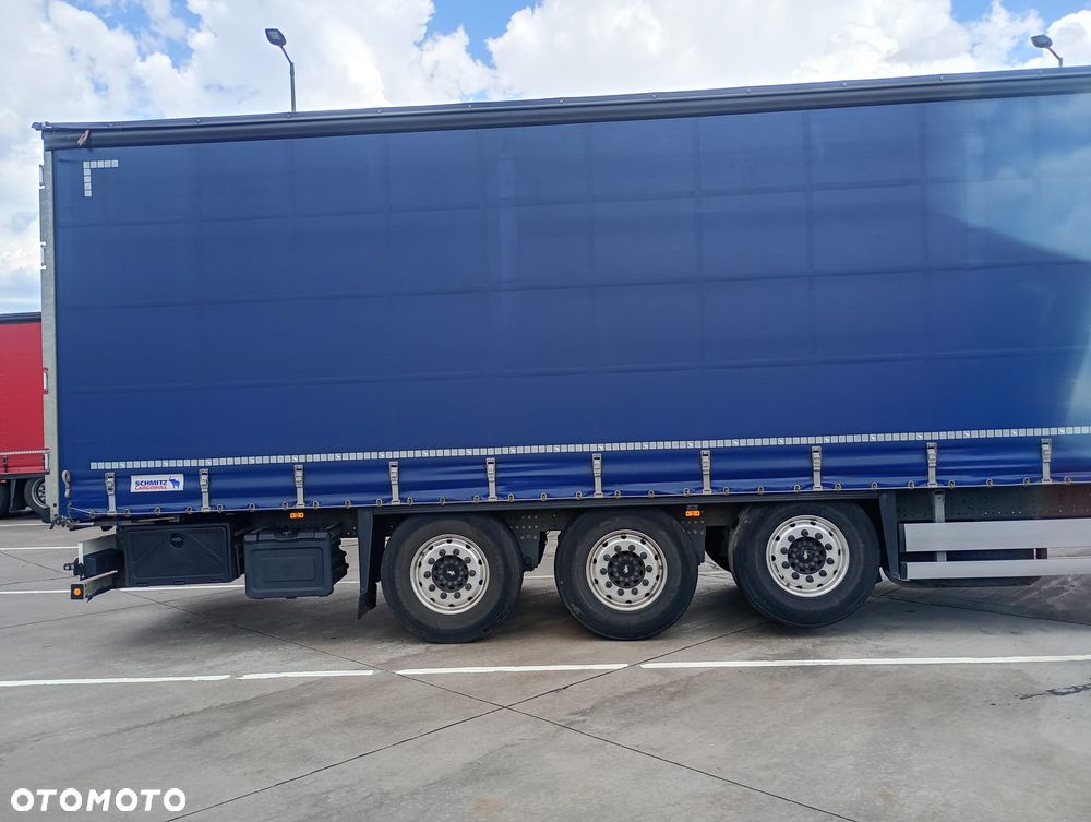 Schmitz Cargobull - 3