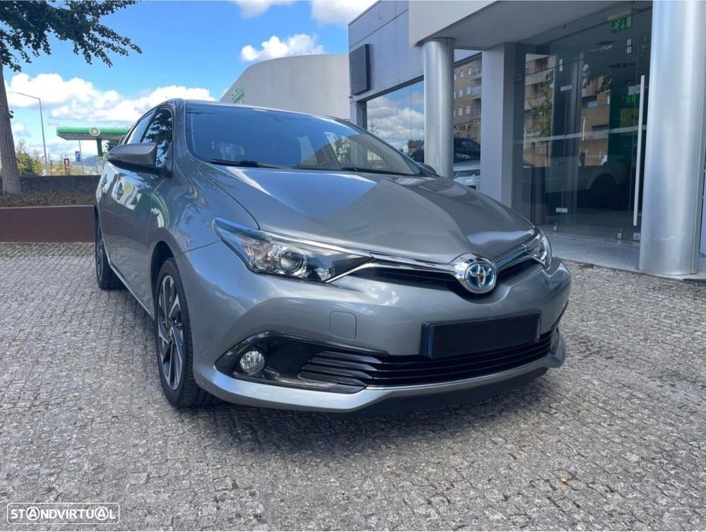 Toyota Auris 1.8 HSD Comfort +P.Techno+P.Sport - 5