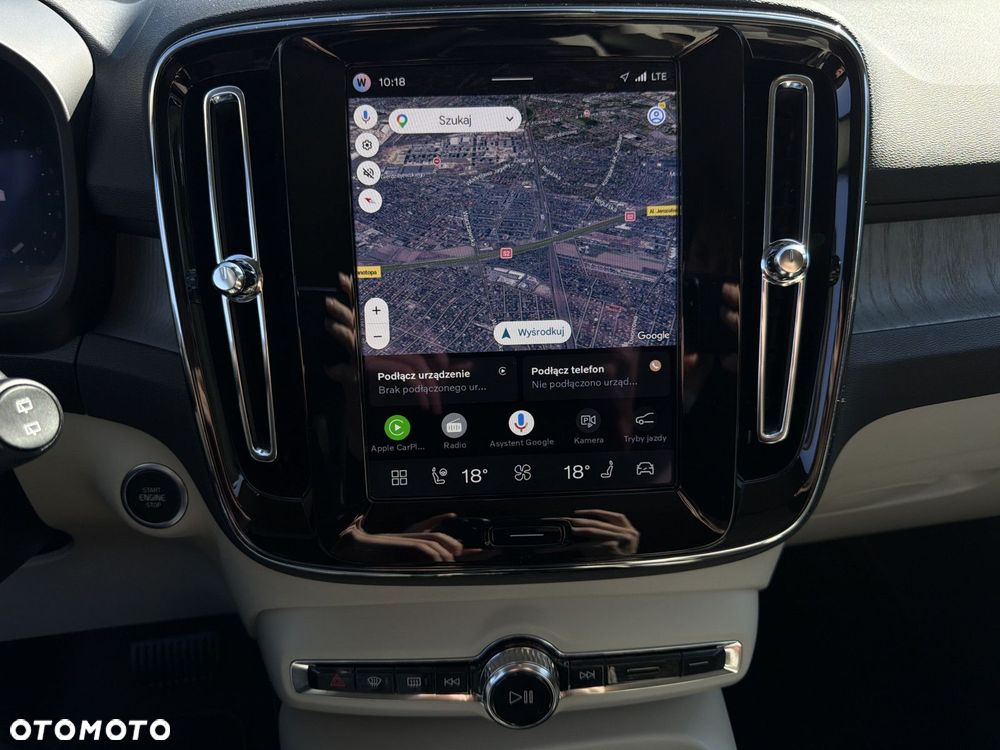Volvo XC 40 - 18