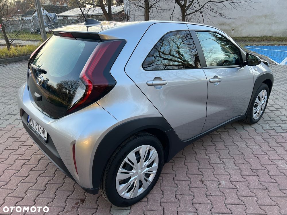 Toyota Aygo X 1.0 VVT-i Comfort CVT - 3