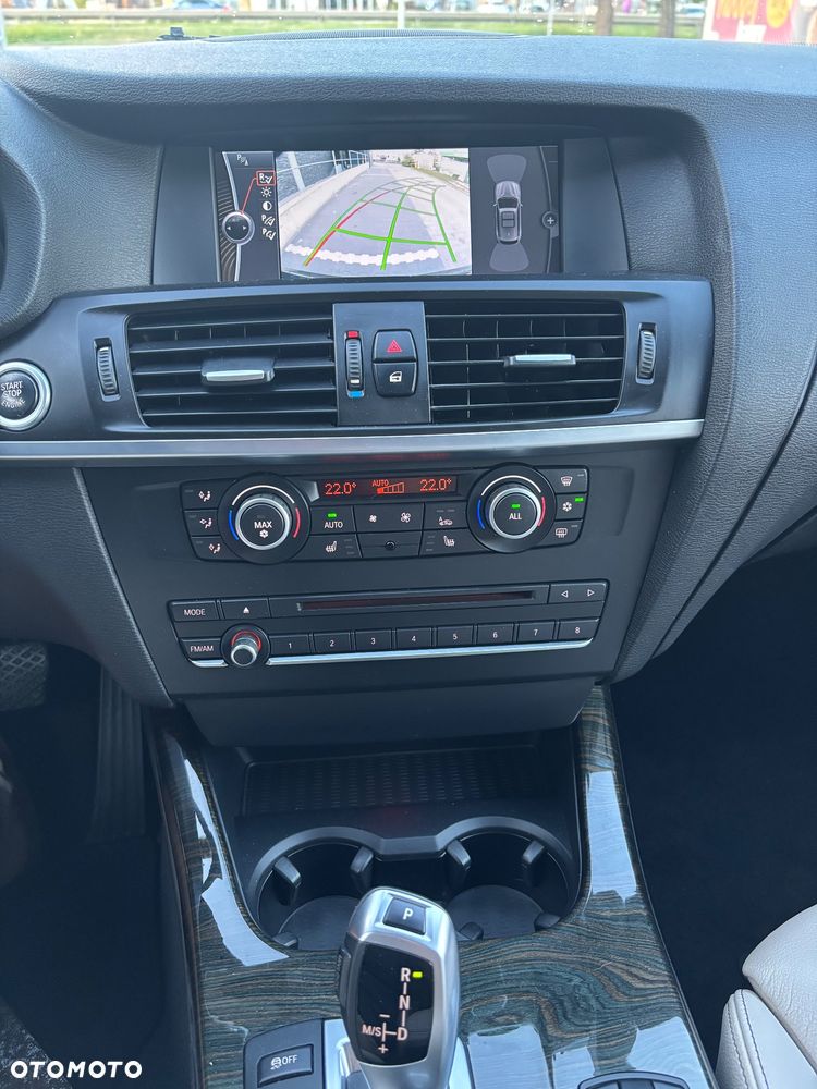 BMW X3 28i xDrive - 13