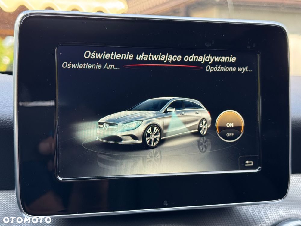 Mercedes-Benz CLA 180 d AMG Line - 26