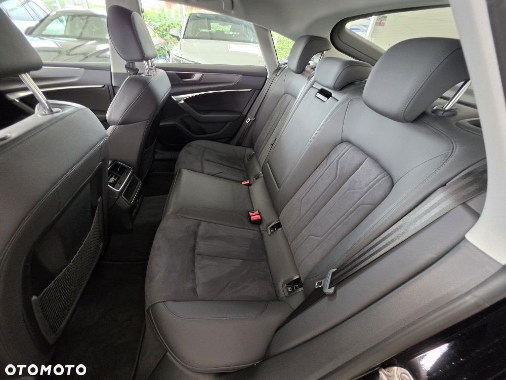 Audi A7 Sportback - 16