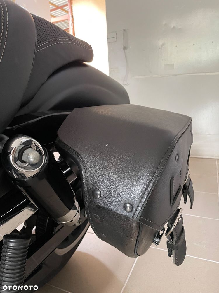 Harley-Davidson Dyna Fat Bob - 10