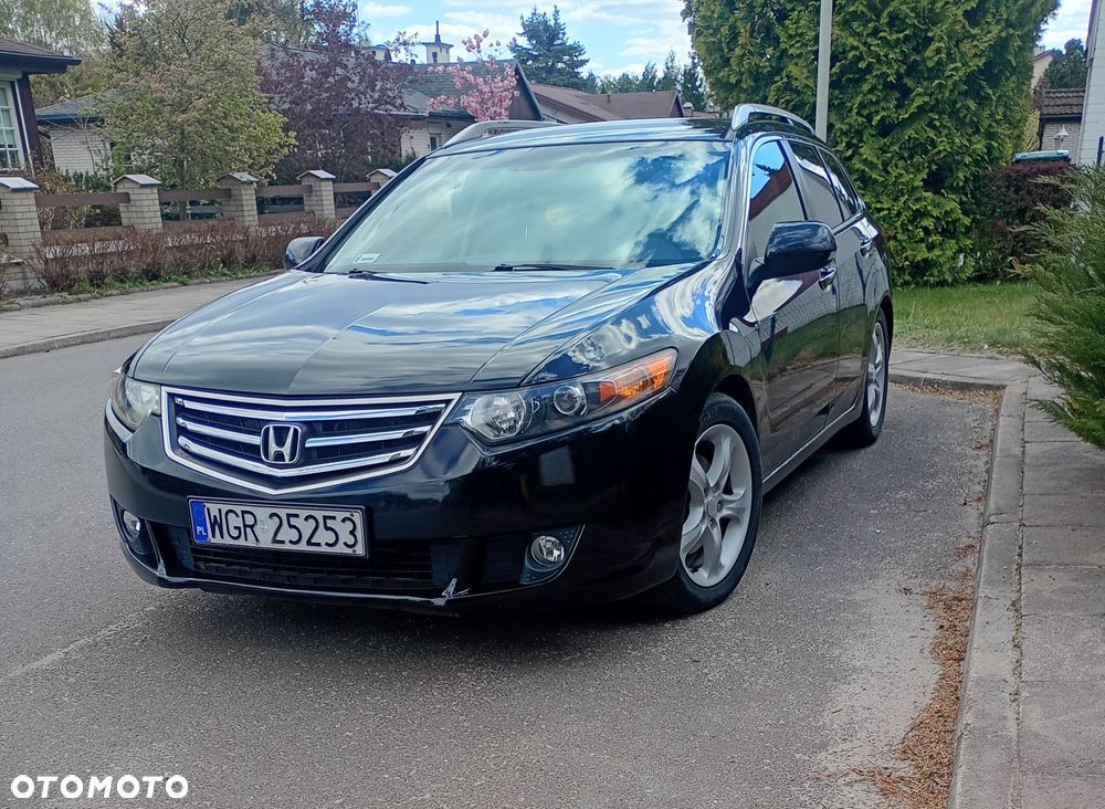 Honda Accord - 1