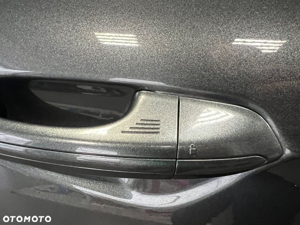 Ford Mondeo SW - 39