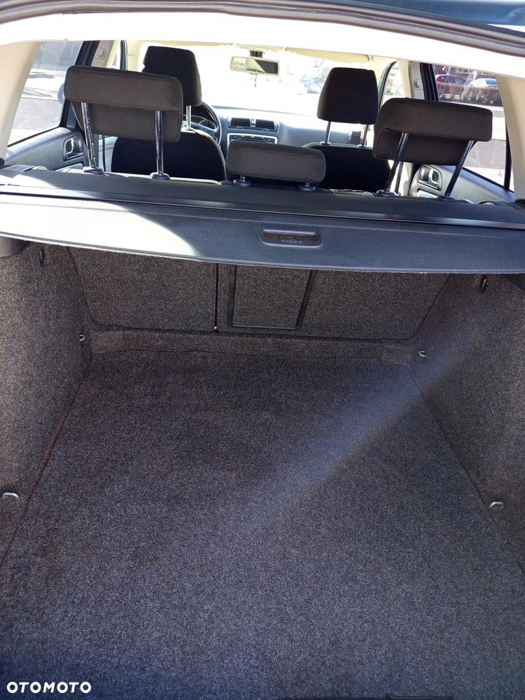 Skoda Octavia 1.6 Combi - 13