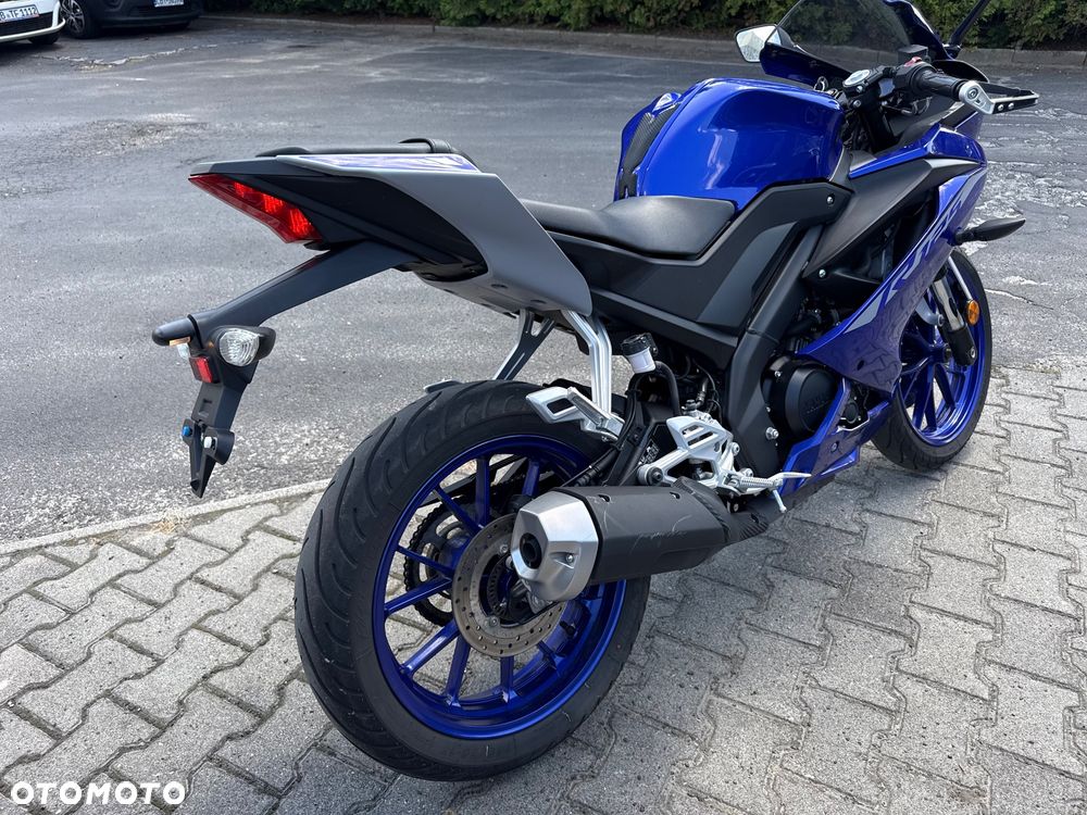 Yamaha YZF - 5
