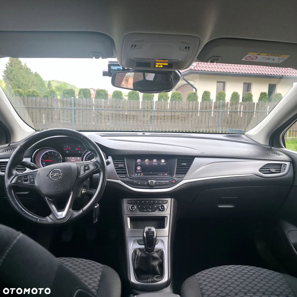 Opel Astra - 19