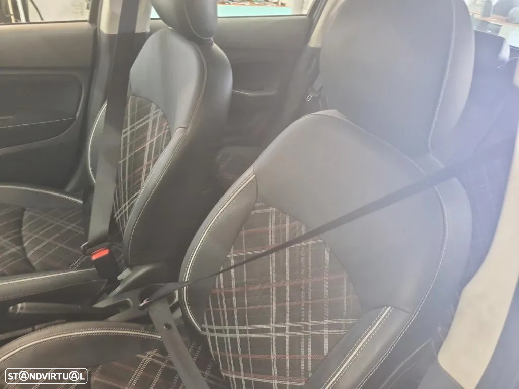 Mitsubishi Space Star 1.2 Intense CVT - 10