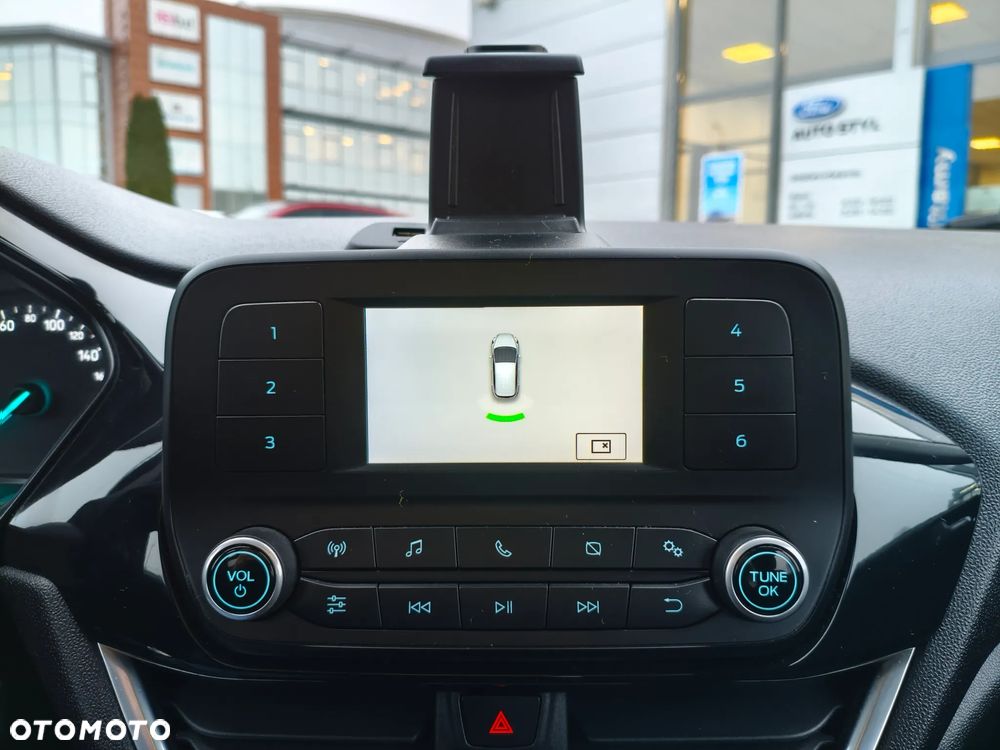 Ford Fiesta 1.1 Trend - 13