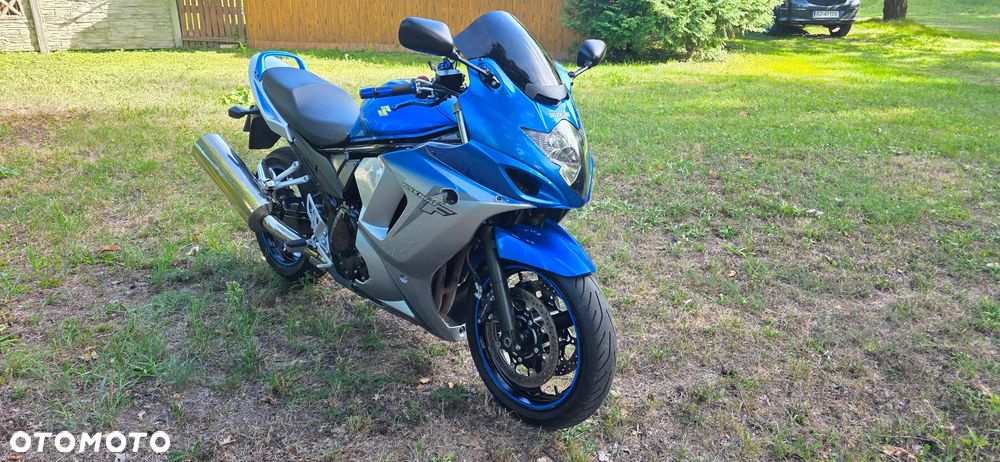 Suzuki GSX - 1